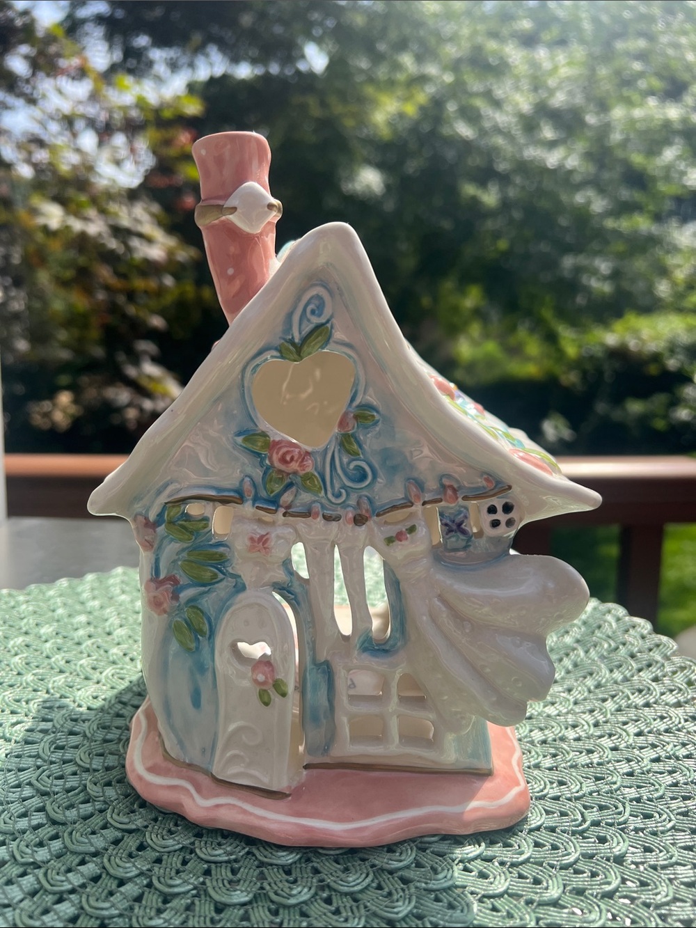 NWT Blue Sky Ceramics Cheery Laundry Candle 🕯️ House.